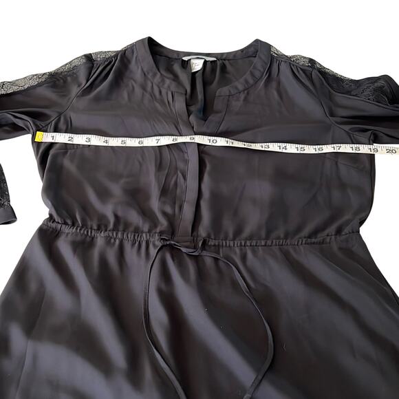 H&M Black Dress Woman Size 8 Silky Polyester Lace Tie Waist Office Casual Date - Picture 9 of 11